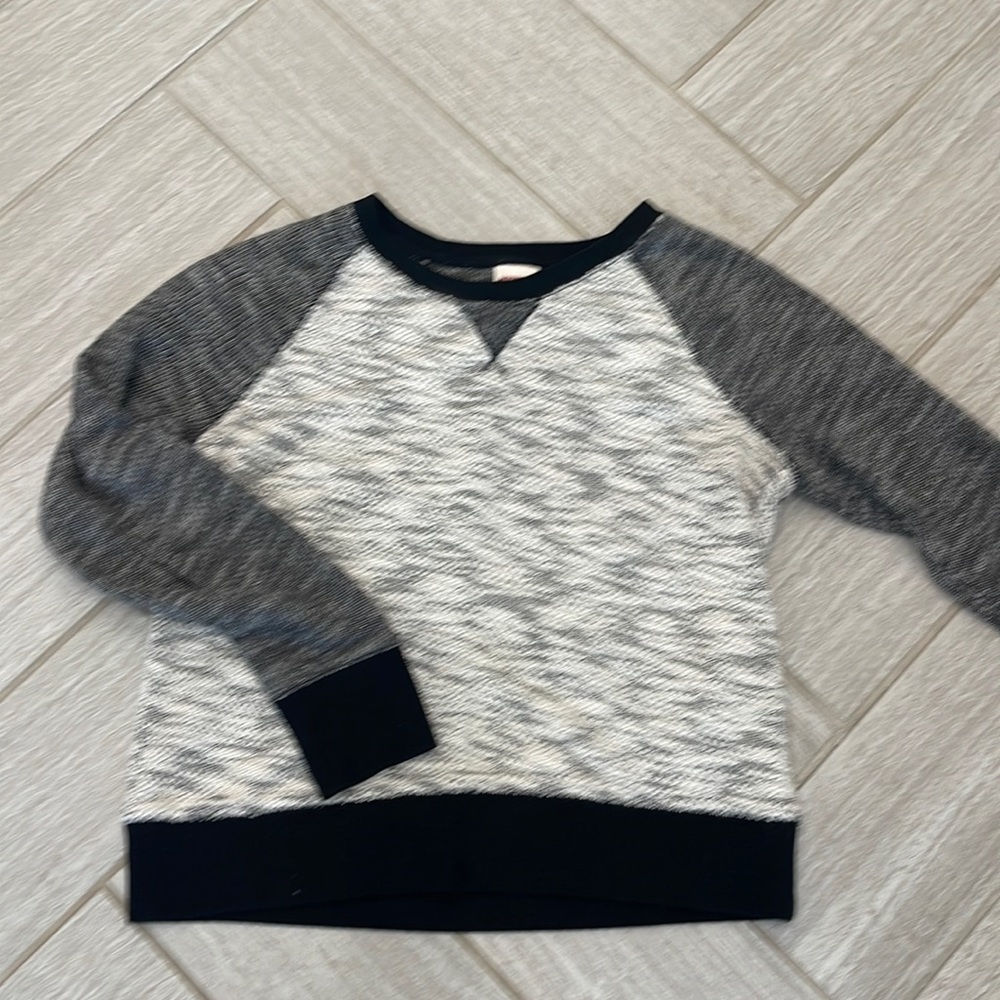 Mossimo sweatshirt